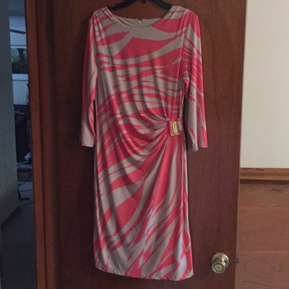 Very nice dress, beige and coral